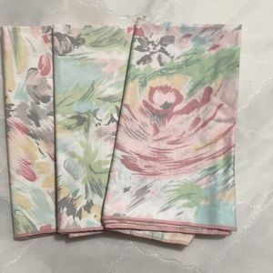 3 cloth napkins